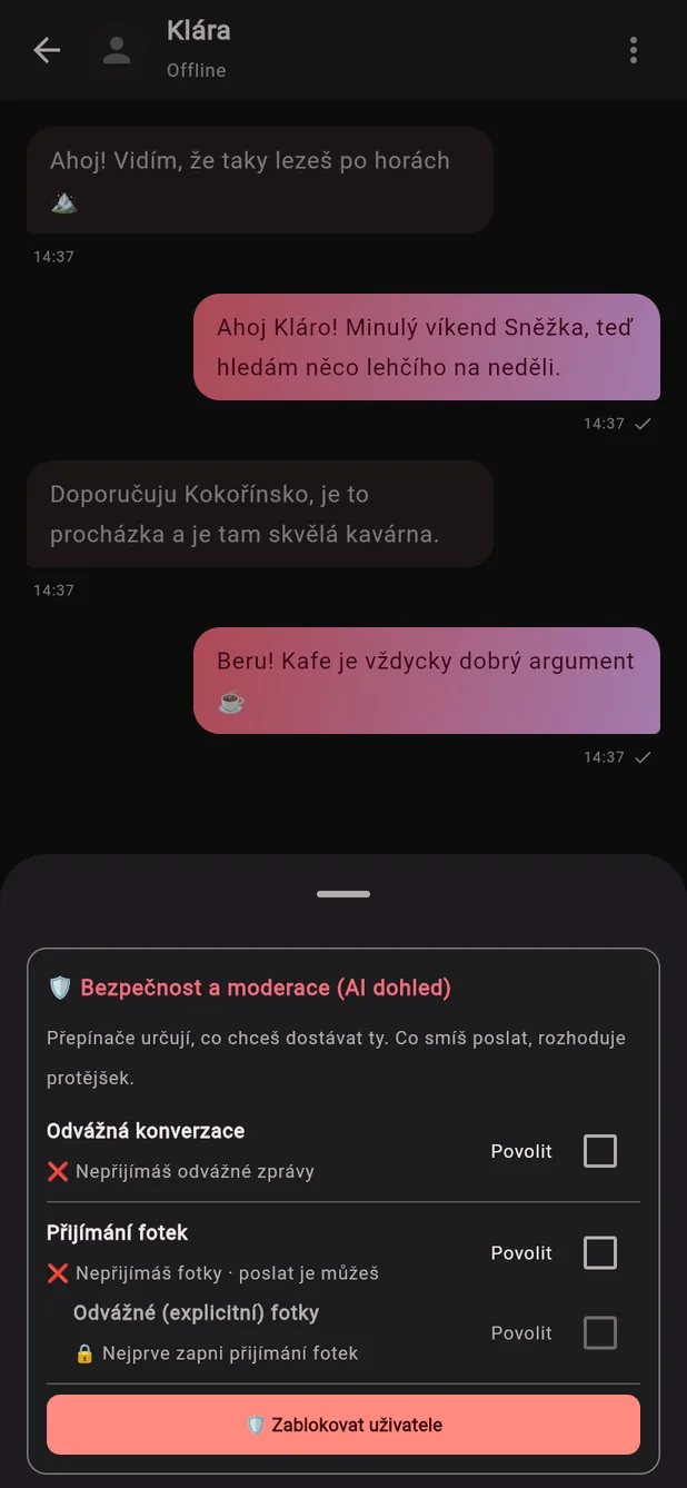 Nastavení souhlasu v konverzaci: přepínače pro odvážné zprávy, přijímání fotek a explicitní fotky, všechny vypnuté, s popisem že o obsahu rozhoduje příjemce.
